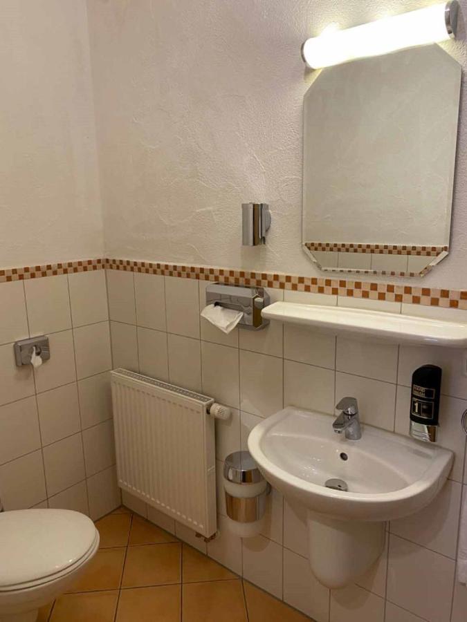 Restaurant - Garni Bei Peppo Apartment Ebern ภายนอก รูปภาพ